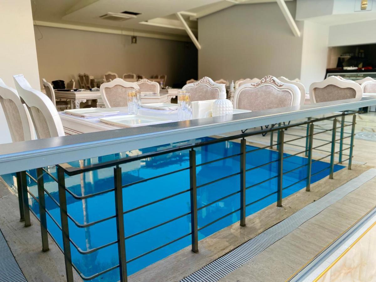 Q Business Hotels Antalya Kültér fotó
